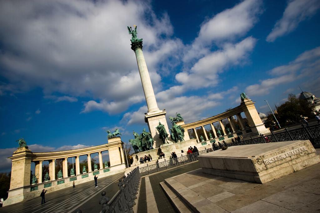 Little Americas Opera Apts Budapest Exterior foto